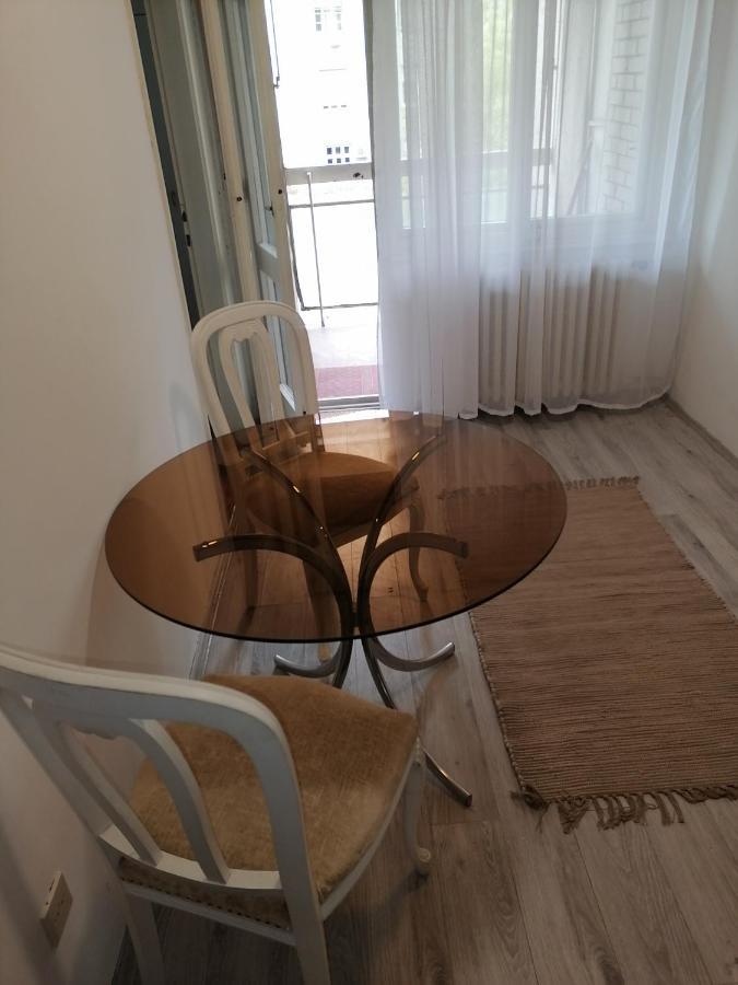Dunavski Kej Novi Sad Bagian luar foto